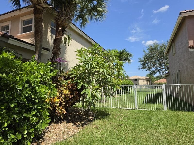 5292 Sancerre Circle, Lake Worth, FL 33463 photo 3