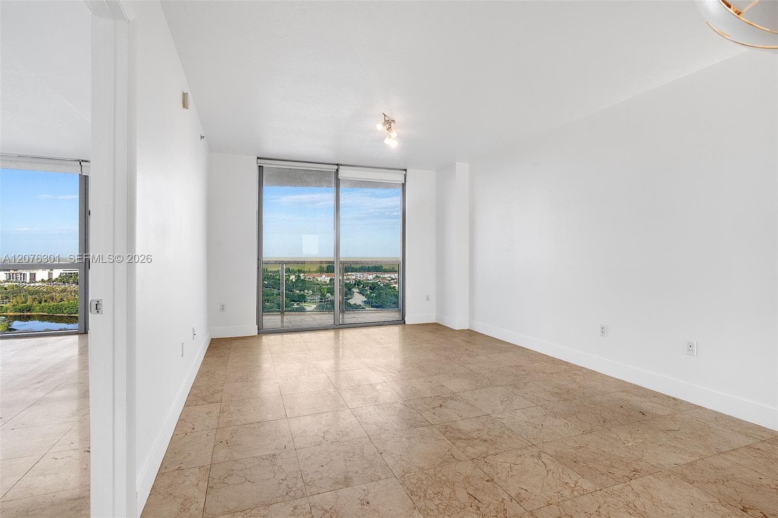 2641 N Flamingo Rd # 2205N, Sunrise, FL 33323 photo 5