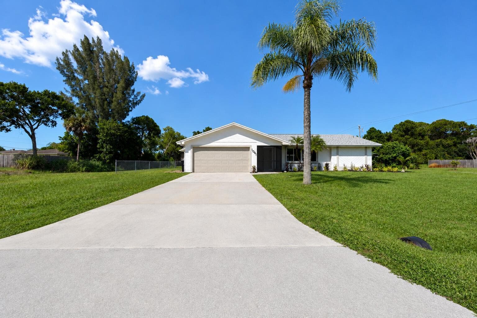 1091 SE Preston Lane, Port St. Lucie, FL 34983 photo 5