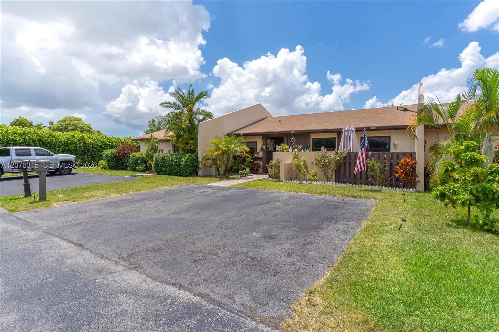 12202 SW 111th Ln, Miami, FL 33186 photo 3