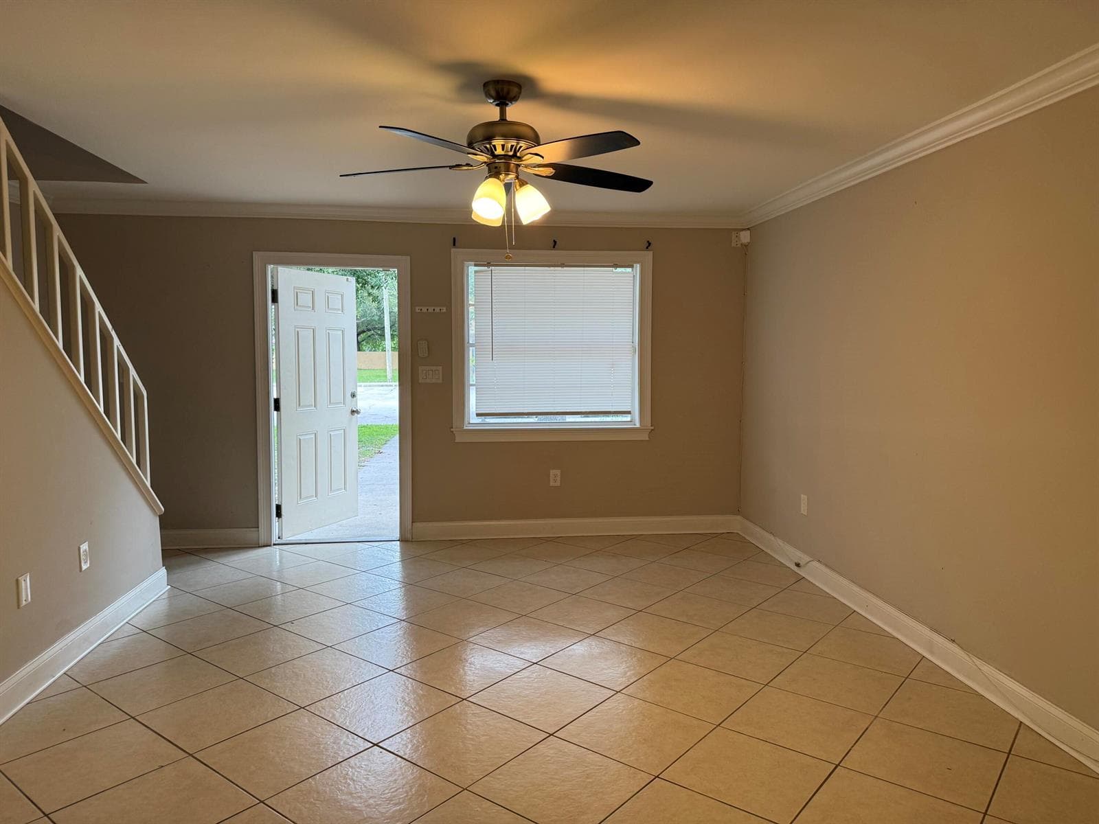 2018 S 10TH Street # C, Fort Pierce, FL 34950 photo 2