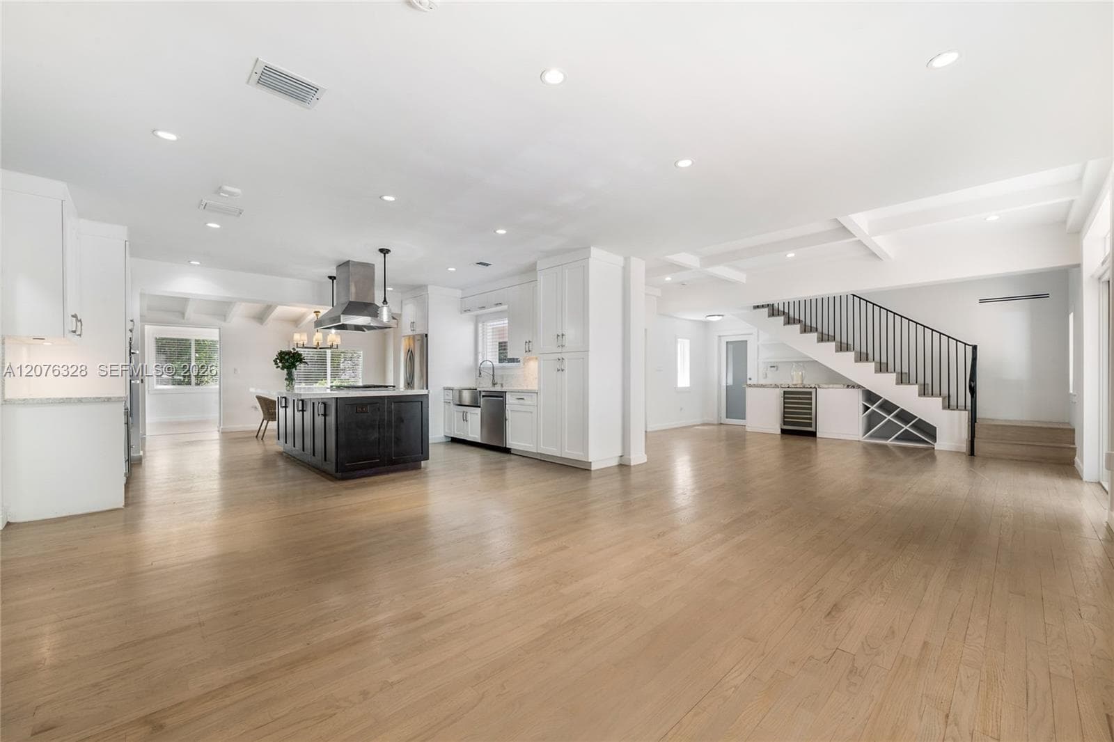 100 Sarto Ave, Coral Gables, FL 33134 photo 4
