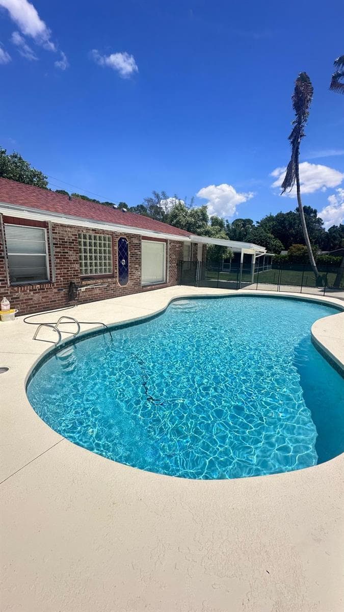 8102 PIONEER Road, Royal Palm Beach, FL 33411 photo 5