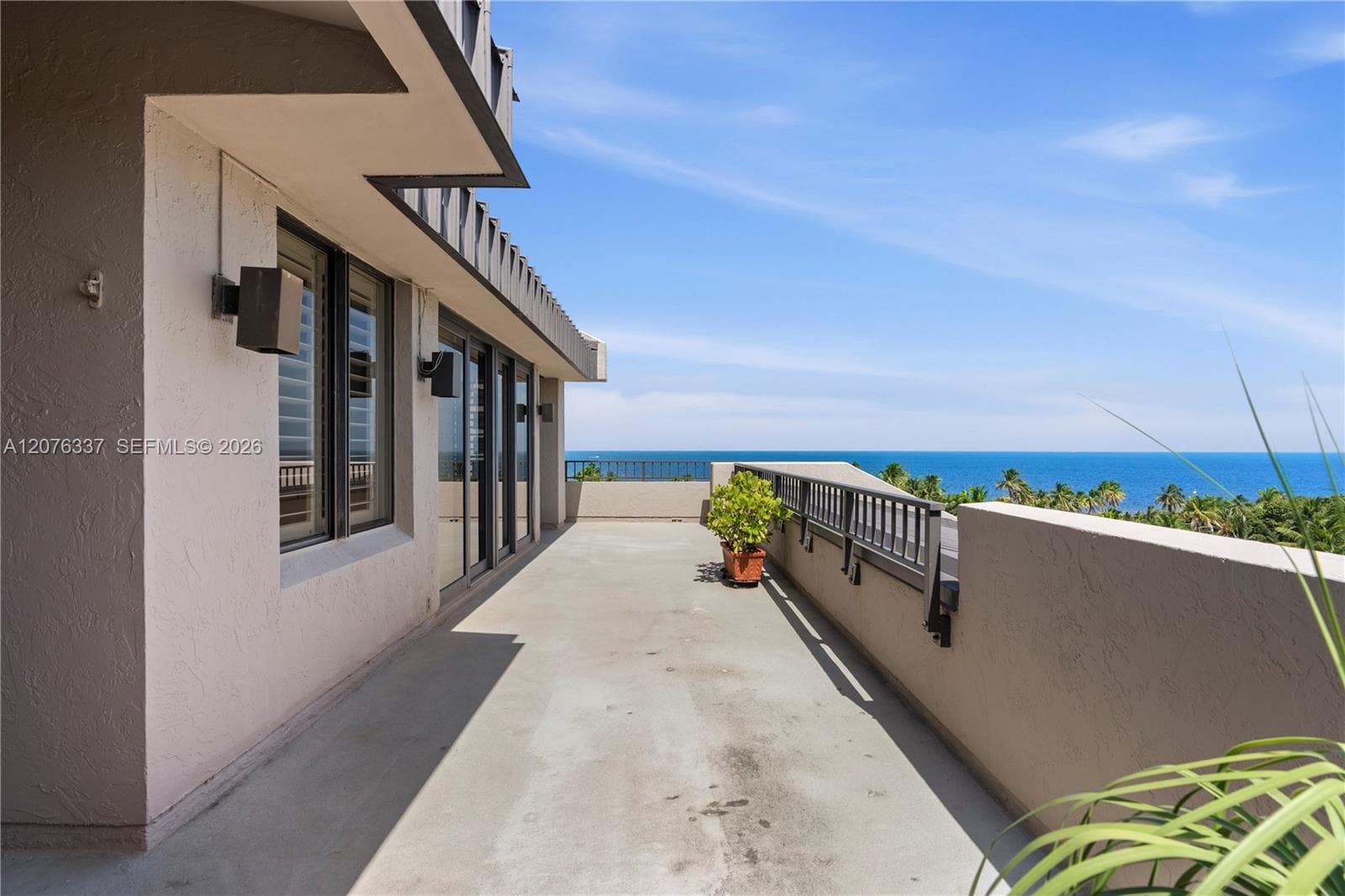 201 Crandon Blvd # 707, Key Biscayne, FL 33149 photo 3