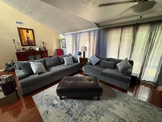 249 Pleasant Wood Drive, Wellington, FL 33414 photo 2