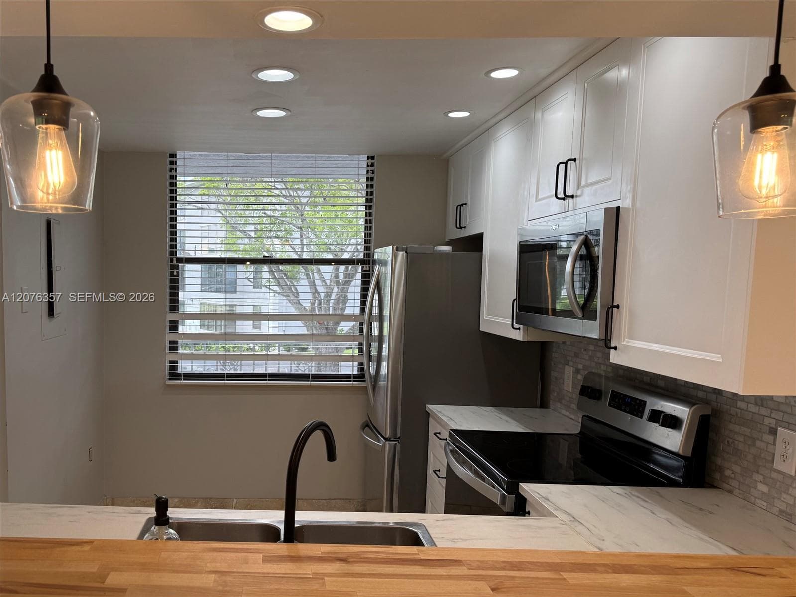 1520 Whitehall Dr # 206, Davie, FL 33324 photo 5