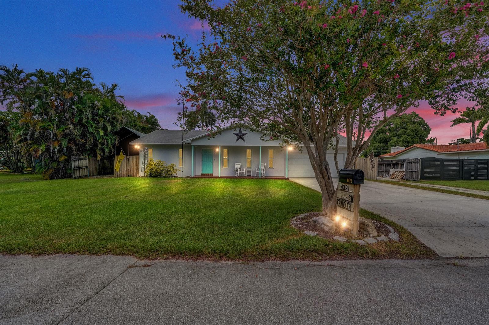 4321 SW 73RD Terrace, Davie, FL 33314 photo 2