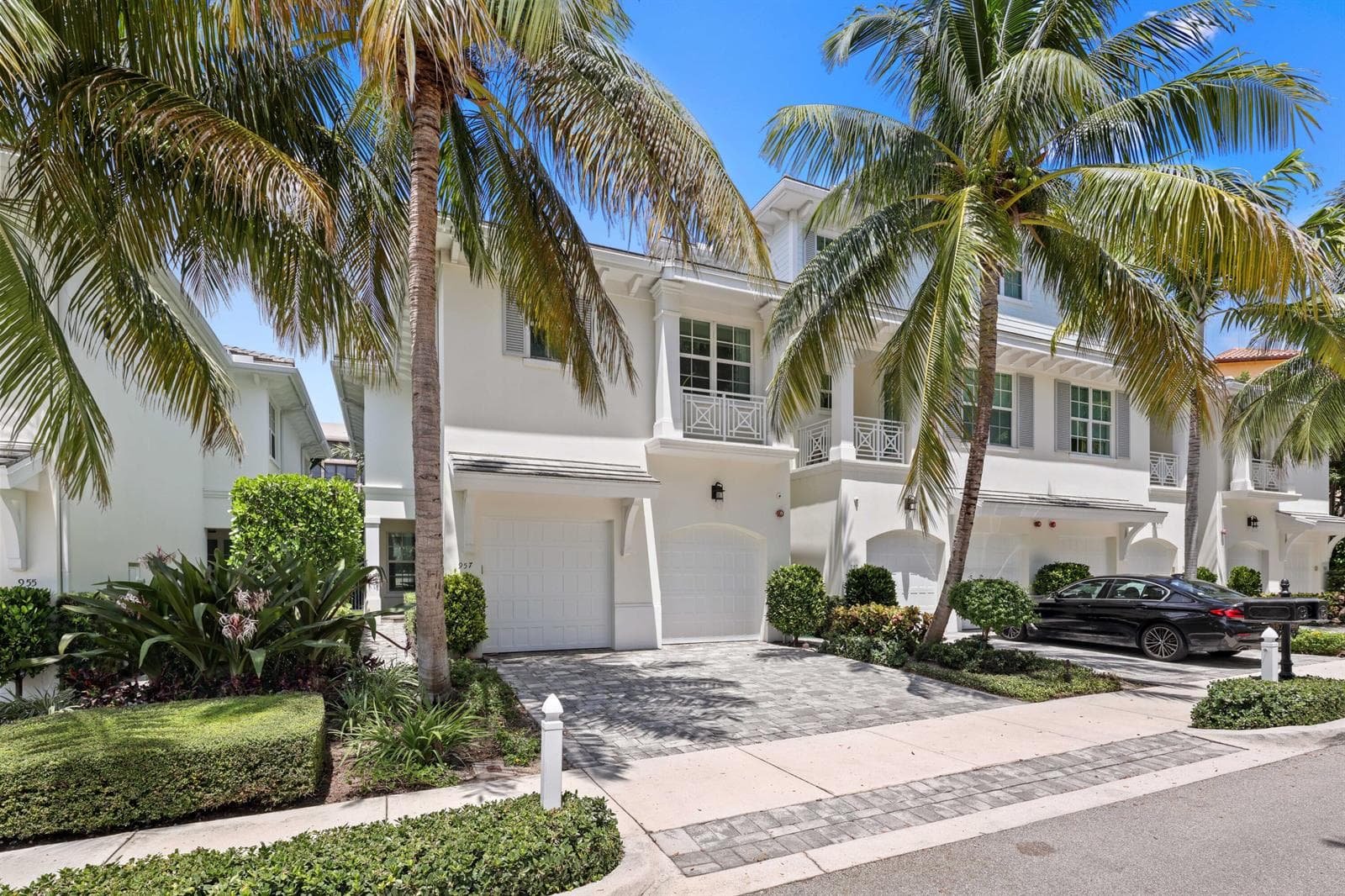 957 Sweetwater Lane, Boca Raton, FL 33431