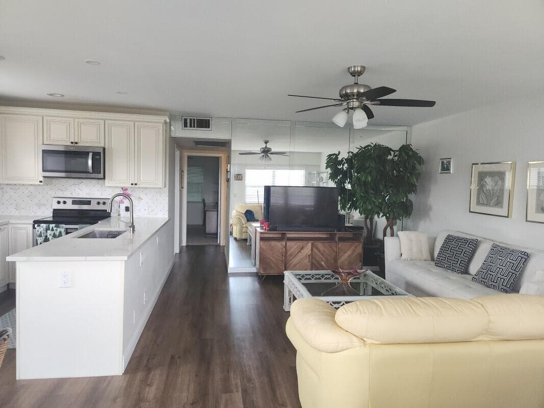 158 Preston Way, Boca Raton, FL 33434 photo 4