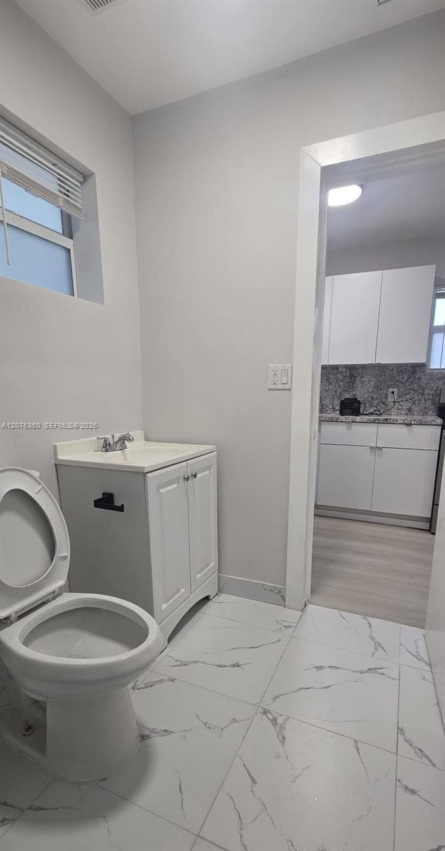 450 NE 62nd St # 0, Miami, FL 33138 photo 2