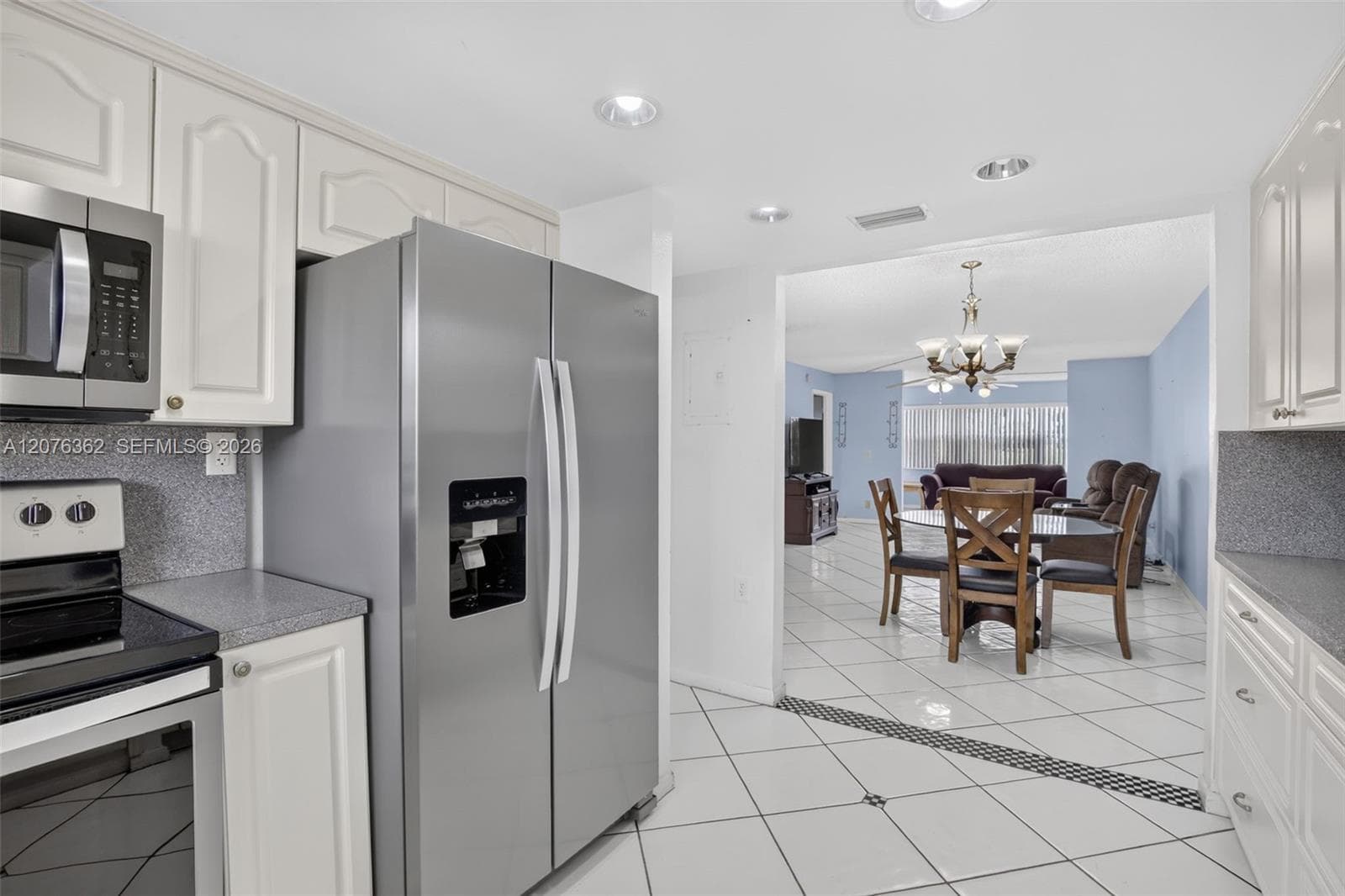 9721 Sunrise Lakes Blvd # 102, Sunrise, FL 33322 photo 5