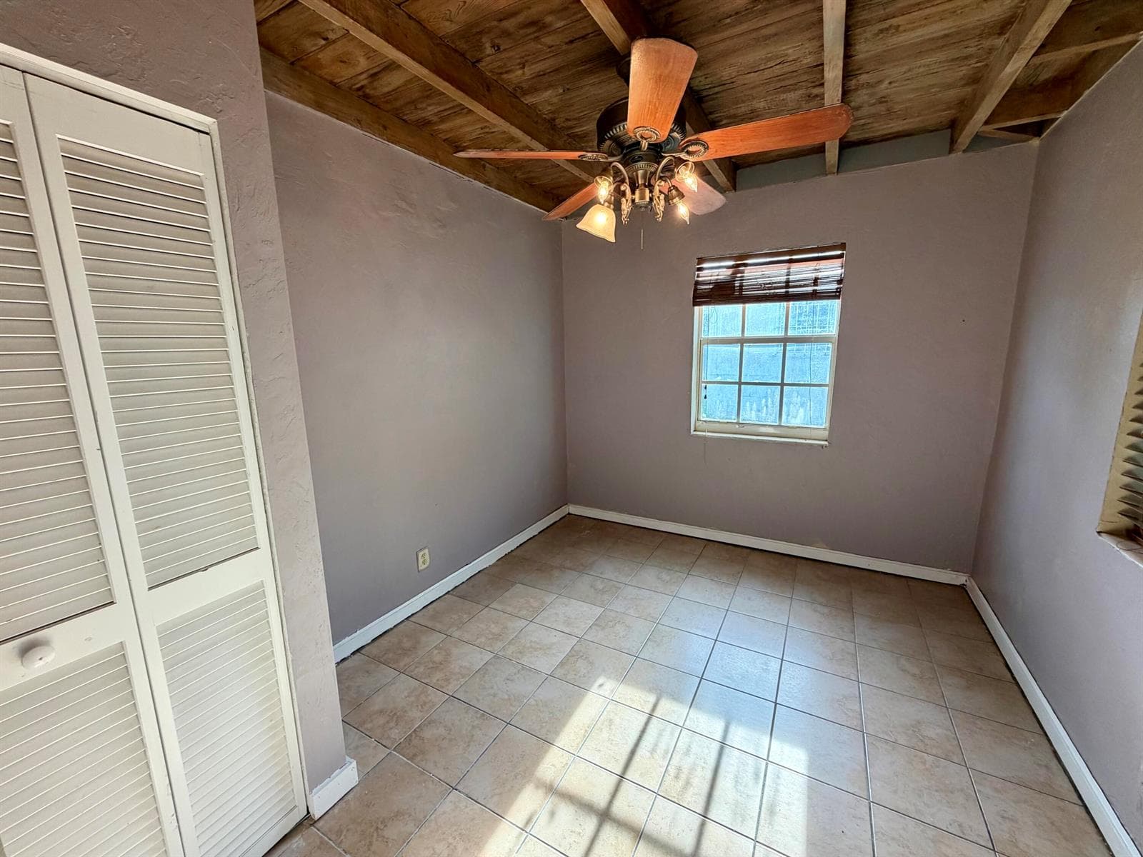 1061 W 4TH Street, Riviera Beach, FL 33404 photo 5