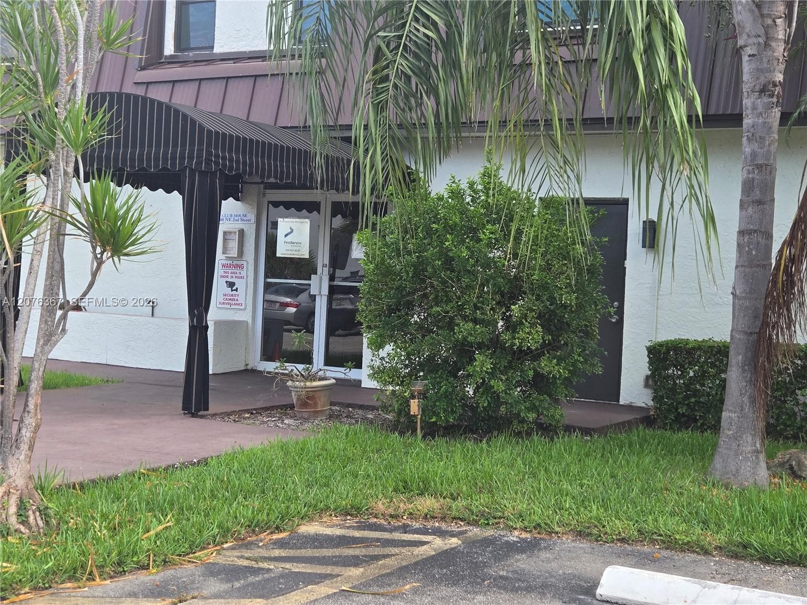 500 NE 2nd St # 417, Dania Beach, FL 33004 photo 2