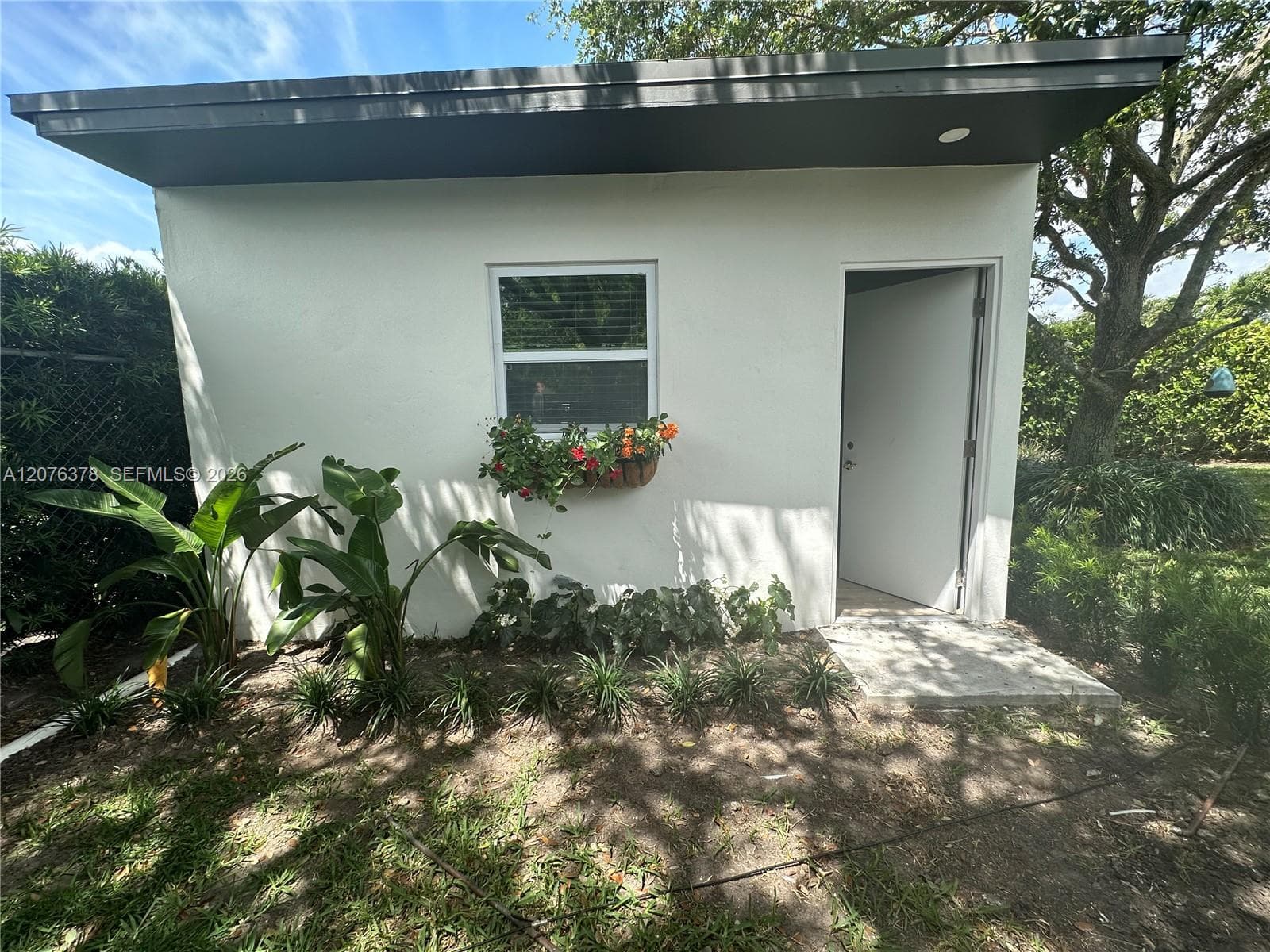 Listing