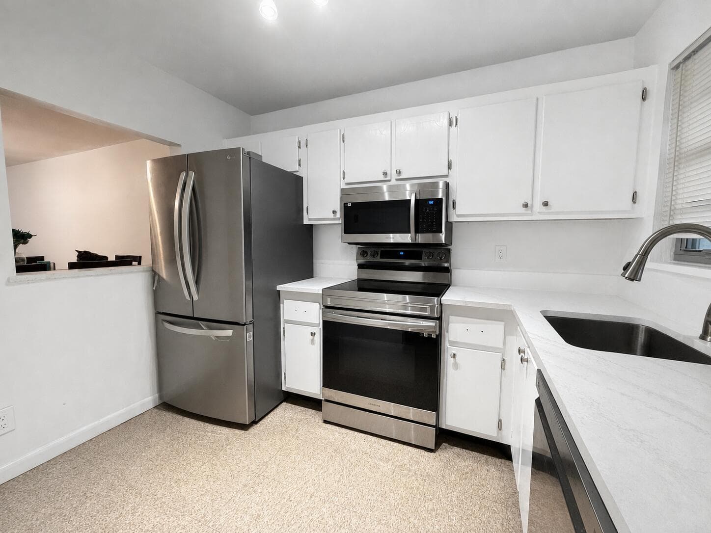 1630 EMBASSY Drive # 309, West Palm Beach, FL 33401 photo 2