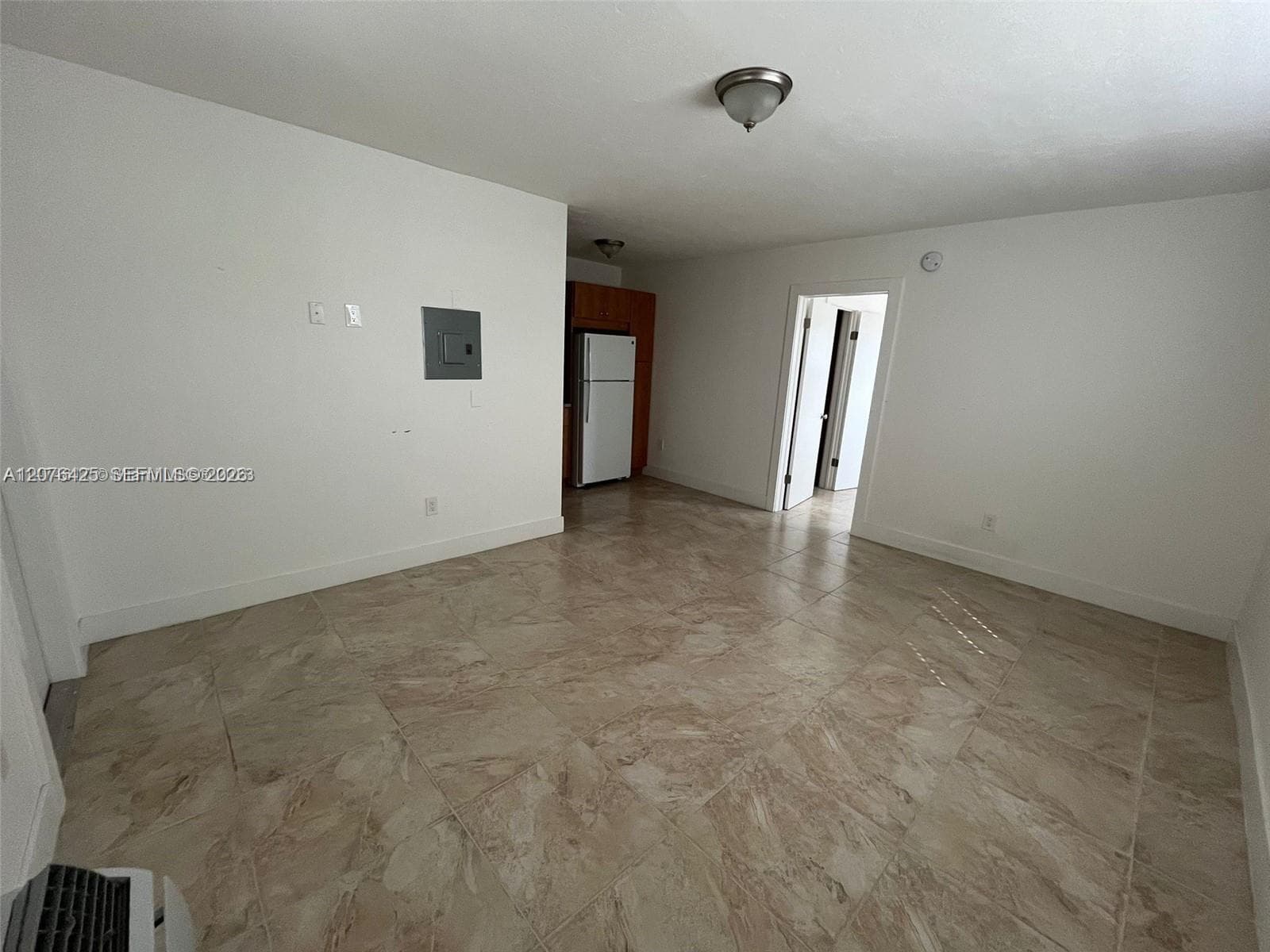 1085 SW 37th Ave # 12, Miami, FL 33135 photo 4