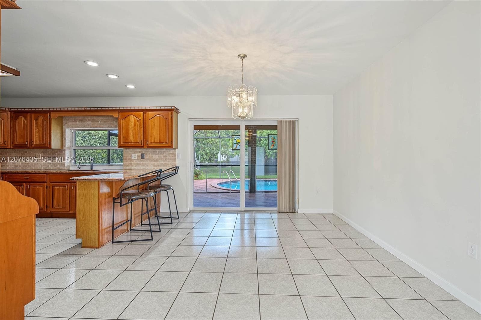 17721 SW 93rd Ave, Palmetto Bay, FL 33157 photo 4