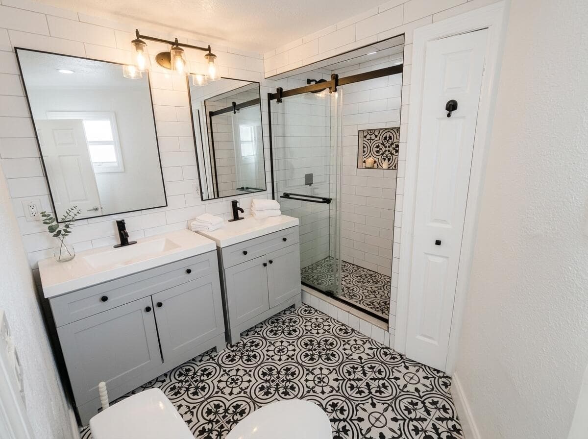 825 TRUMAN Street # 2, FL 33460 photo 4