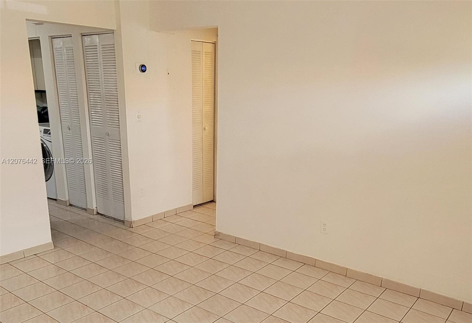 2121 W 54th St, Hialeah, FL 33016 photo 4