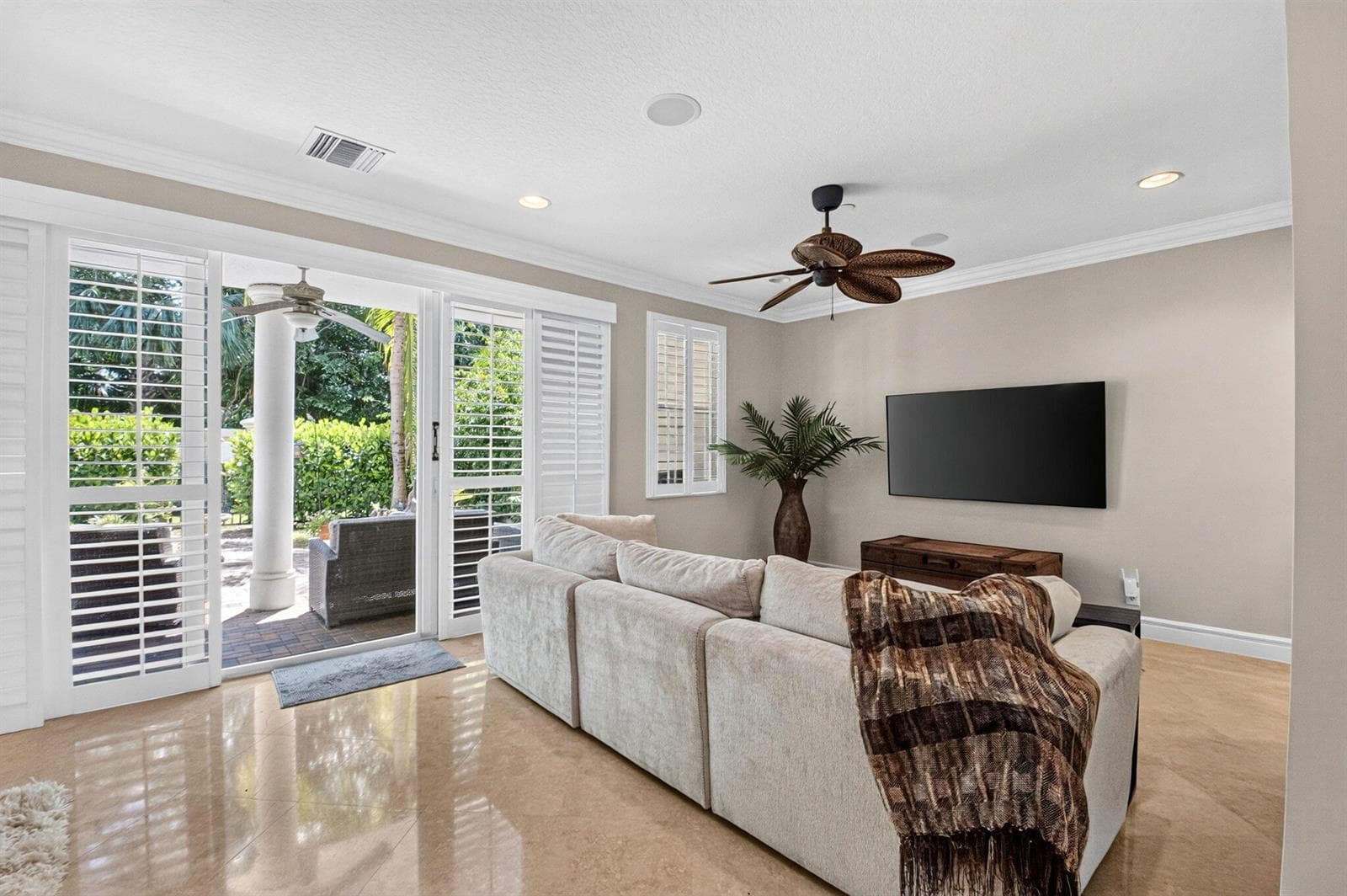 612 NE FRANCESCA Lane, Boca Raton, FL 33487 photo 4