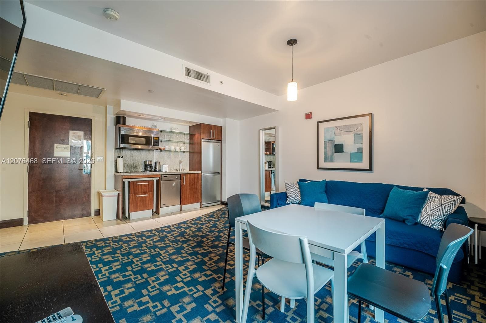 1060 Ocean Dr # D206, Miami Beach, FL 33139 photo 4