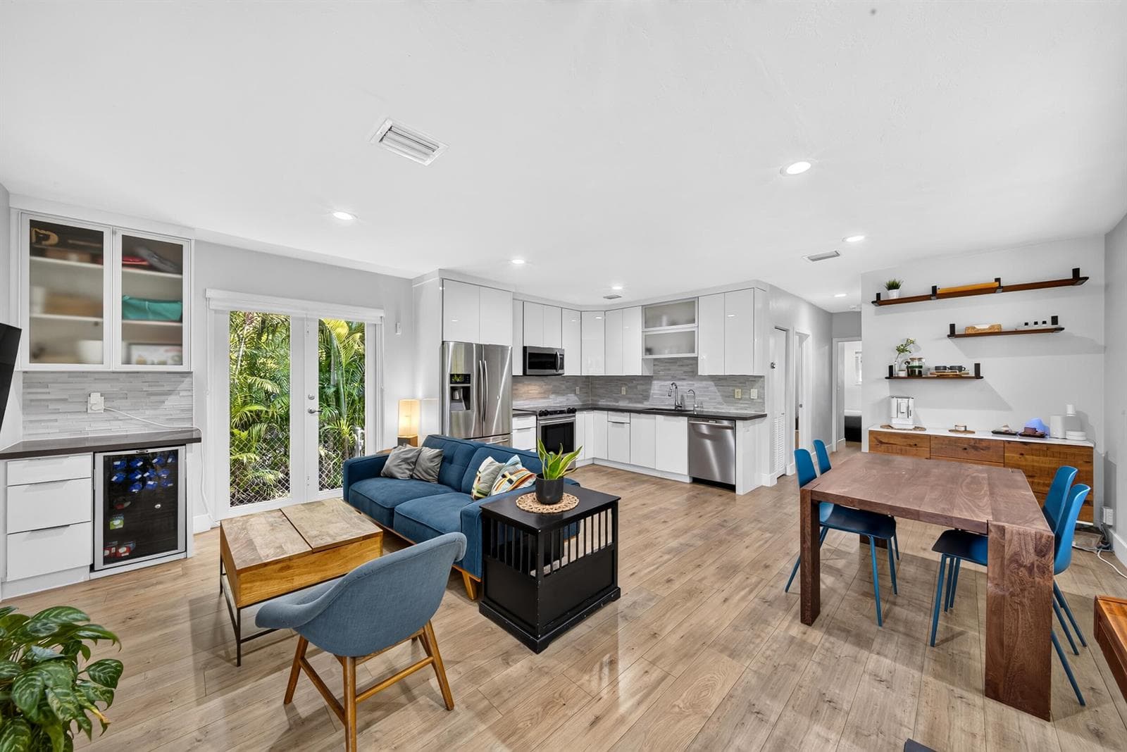 1015 Madrid Street, Coral Gables, FL 33134 photo 5
