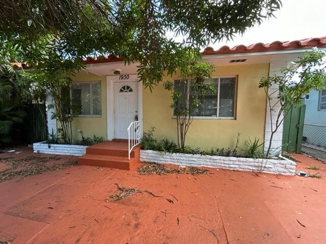 1930 PIERCE Street # 1-3, Hollywood, FL 33020