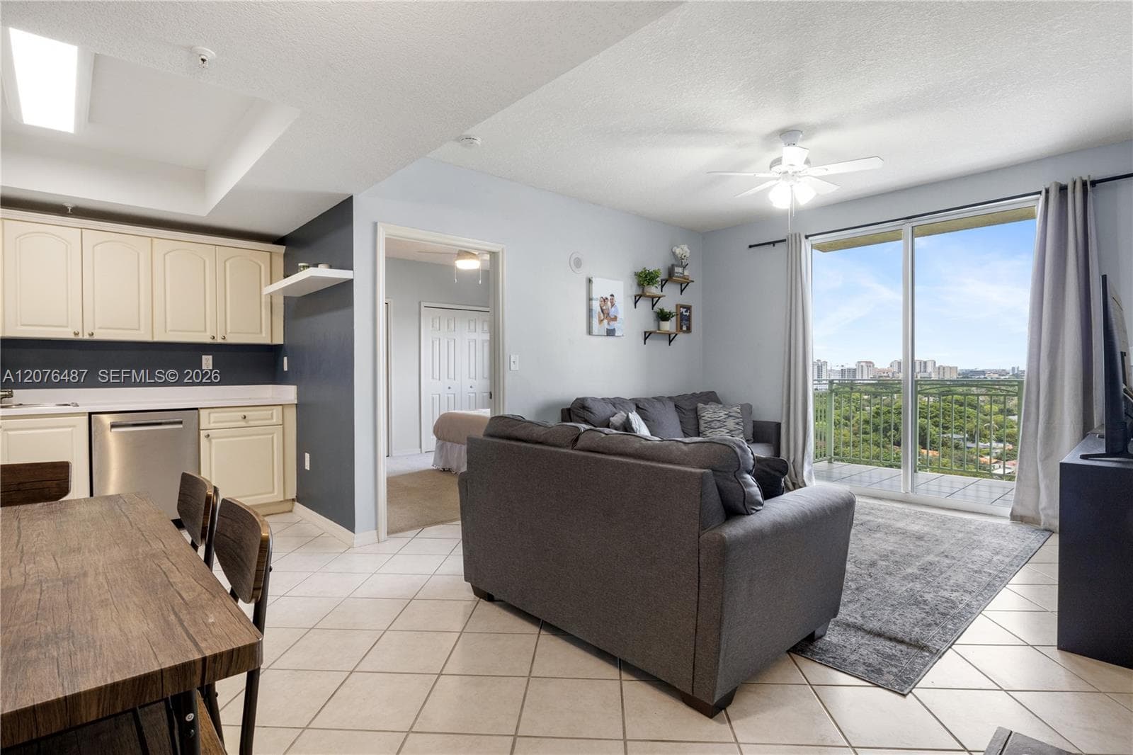 3500 Coral Way # 1404, Miami, FL 33145 photo 4