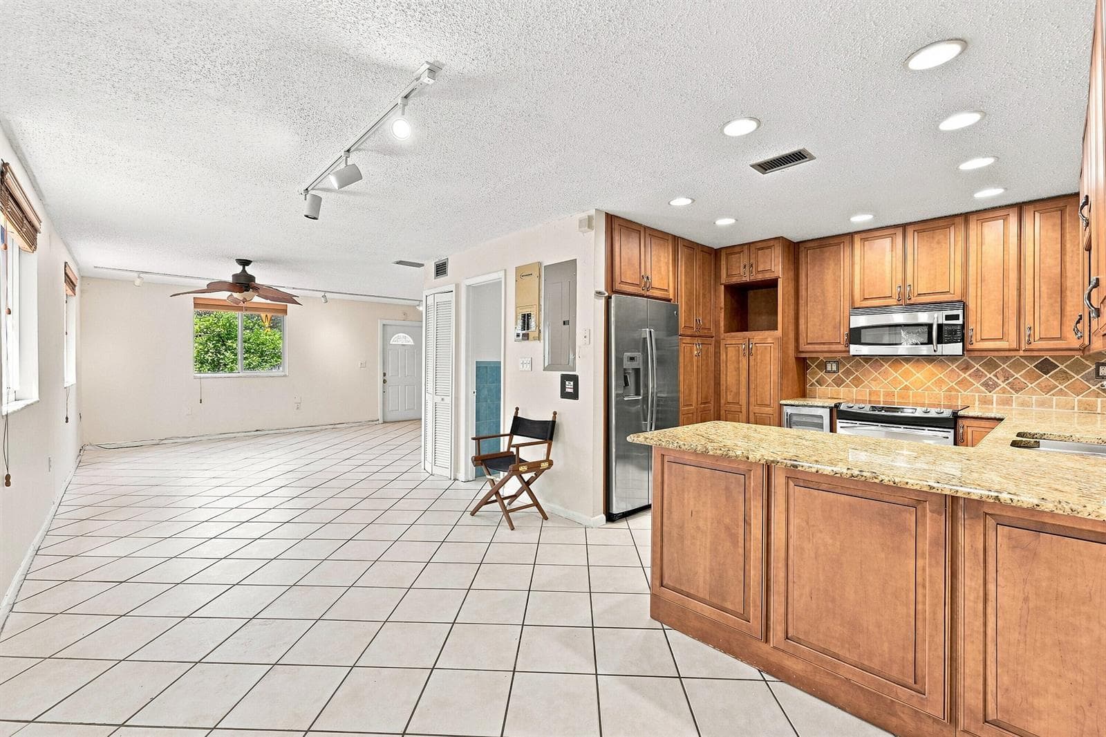 3203 McDonald Street # 3203, Miami, FL 33133 photo 4