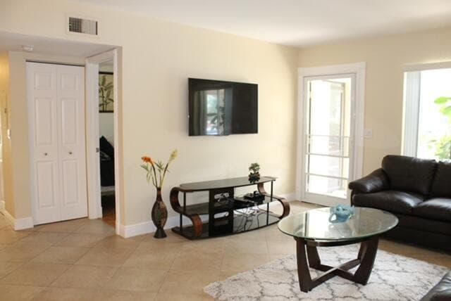 6436 CHASEWOOD Drive # B, Jupiter, FL 33458 photo 4