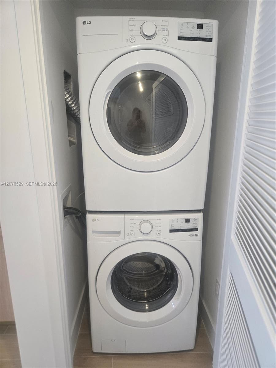 90 NE 32nd St # 605, Miami, FL 33137 photo 4