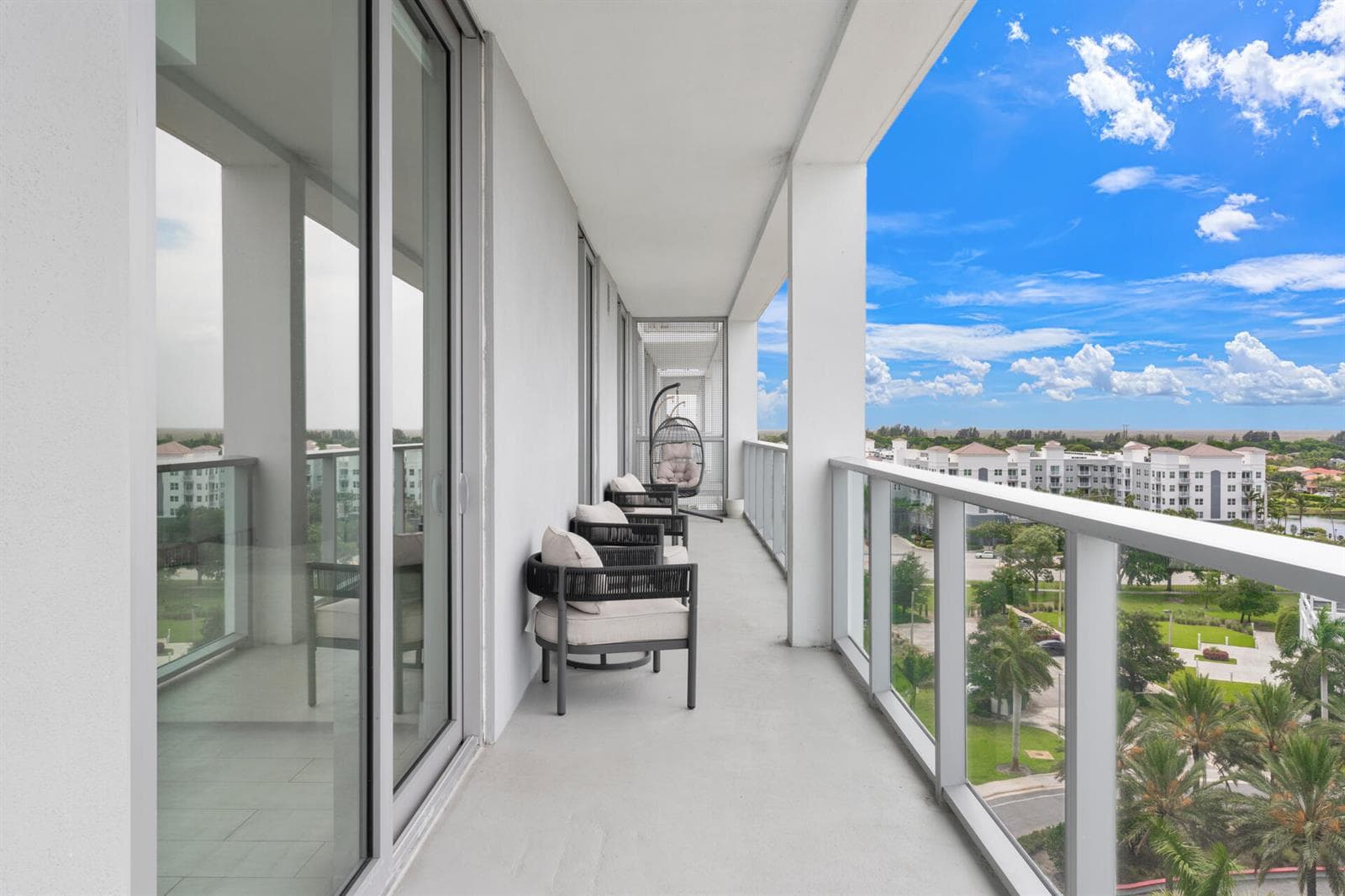 2000 Metropica Way # 801, Sunrise, FL 33323