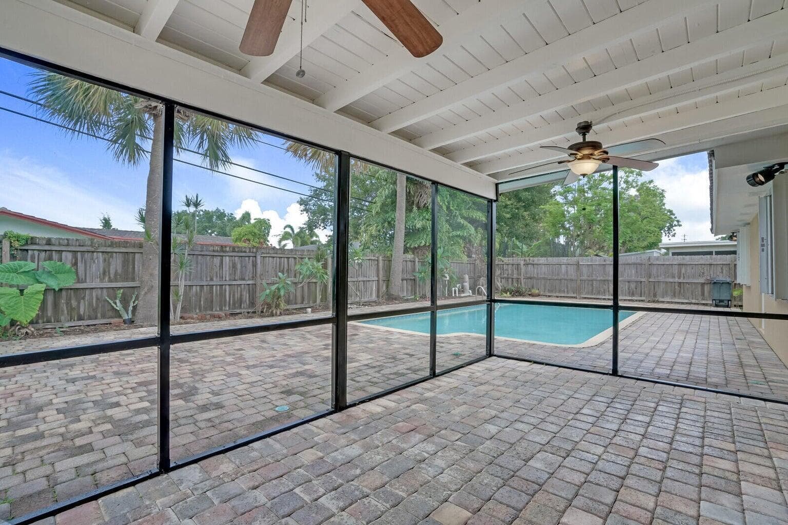 3697 Holly Drive, Palm Beach Gardens, FL 33410 photo 3