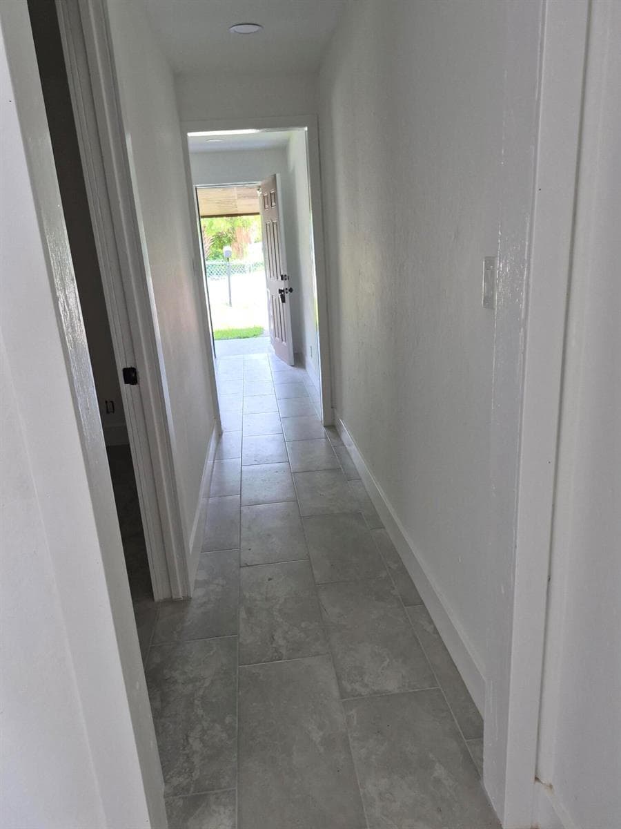313 SW 1st Terrace, Deerfield Beach, FL 33441 photo 3