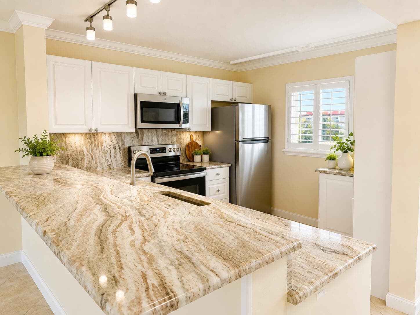 3661 Via Poinciana # 513, Lake Worth, FL 33467 photo 4