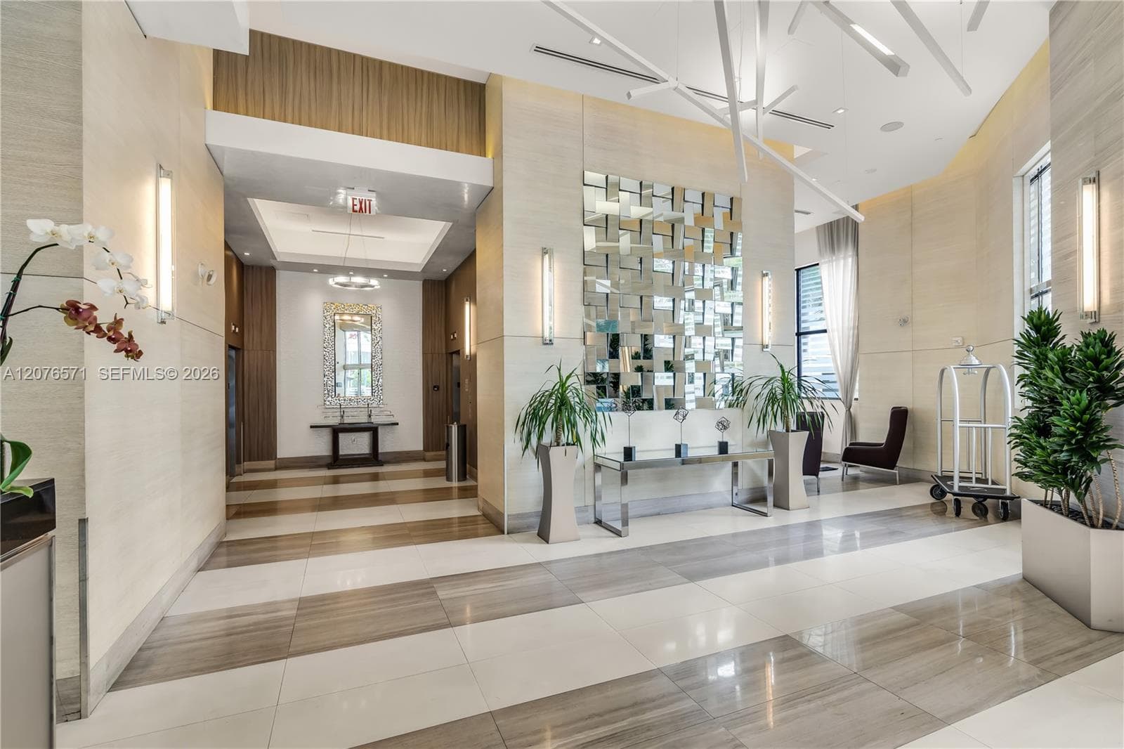 999 SW 1st Ave # 1114, Miami, FL 33130 photo 5