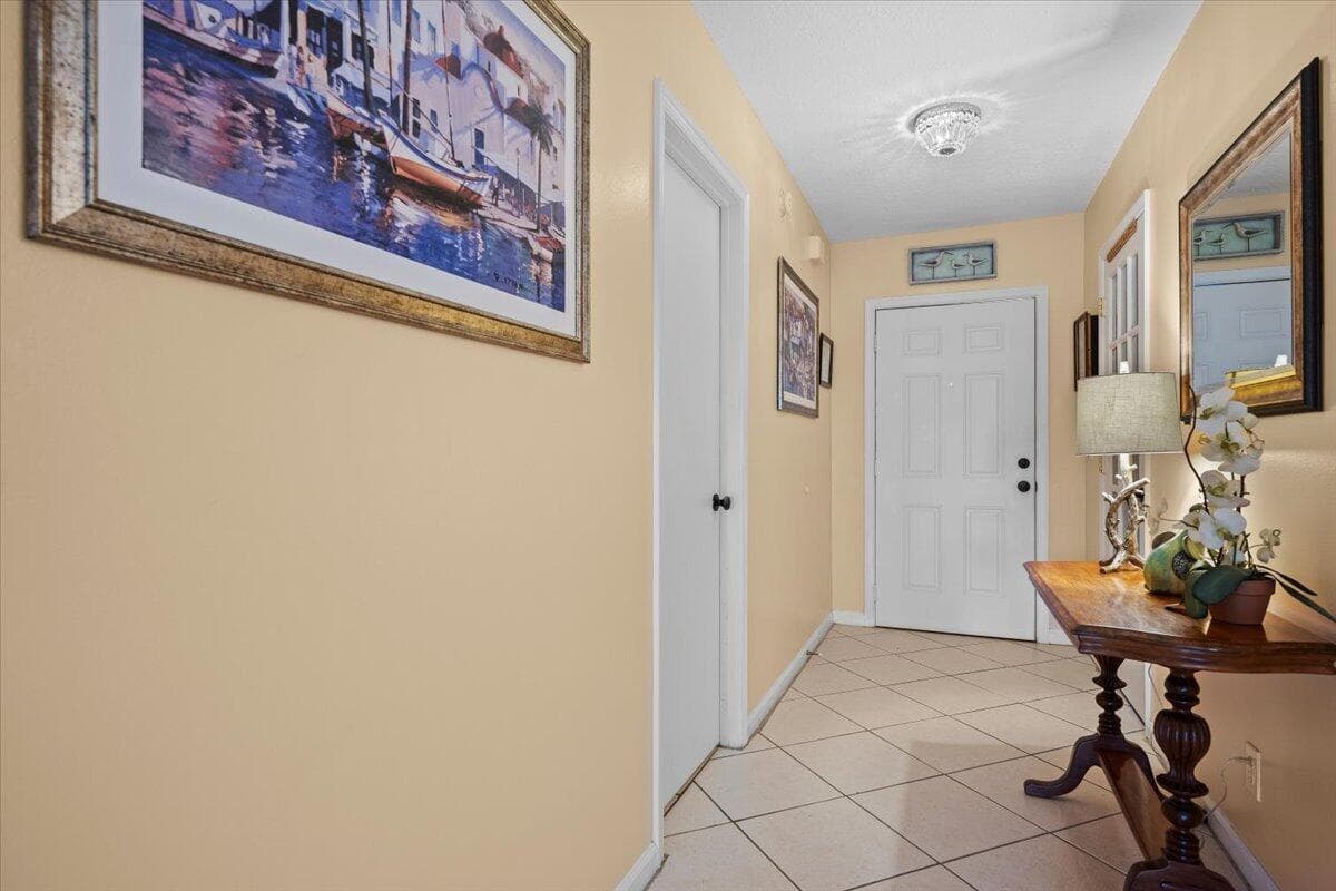 1419 Riverside Circle, Wellington, FL 33414 photo 2