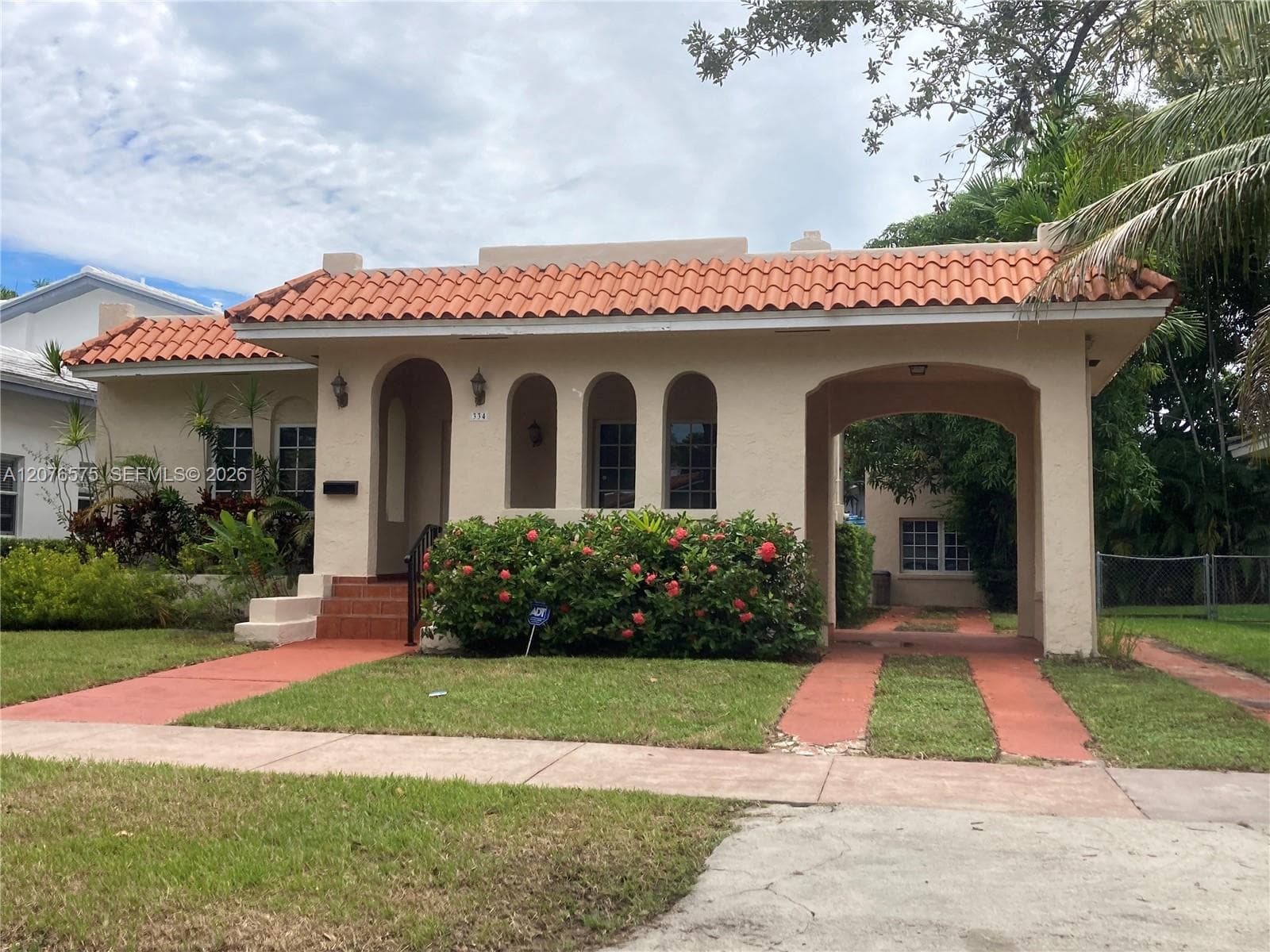 334 Alesio Ave, Coral Gables, FL 33134 photo 2