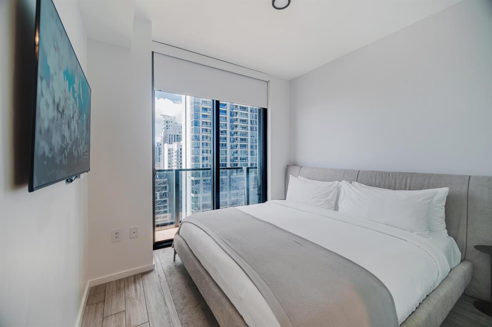 398 NE 5TH Street # 1515, Miami, FL 33132 photo 5