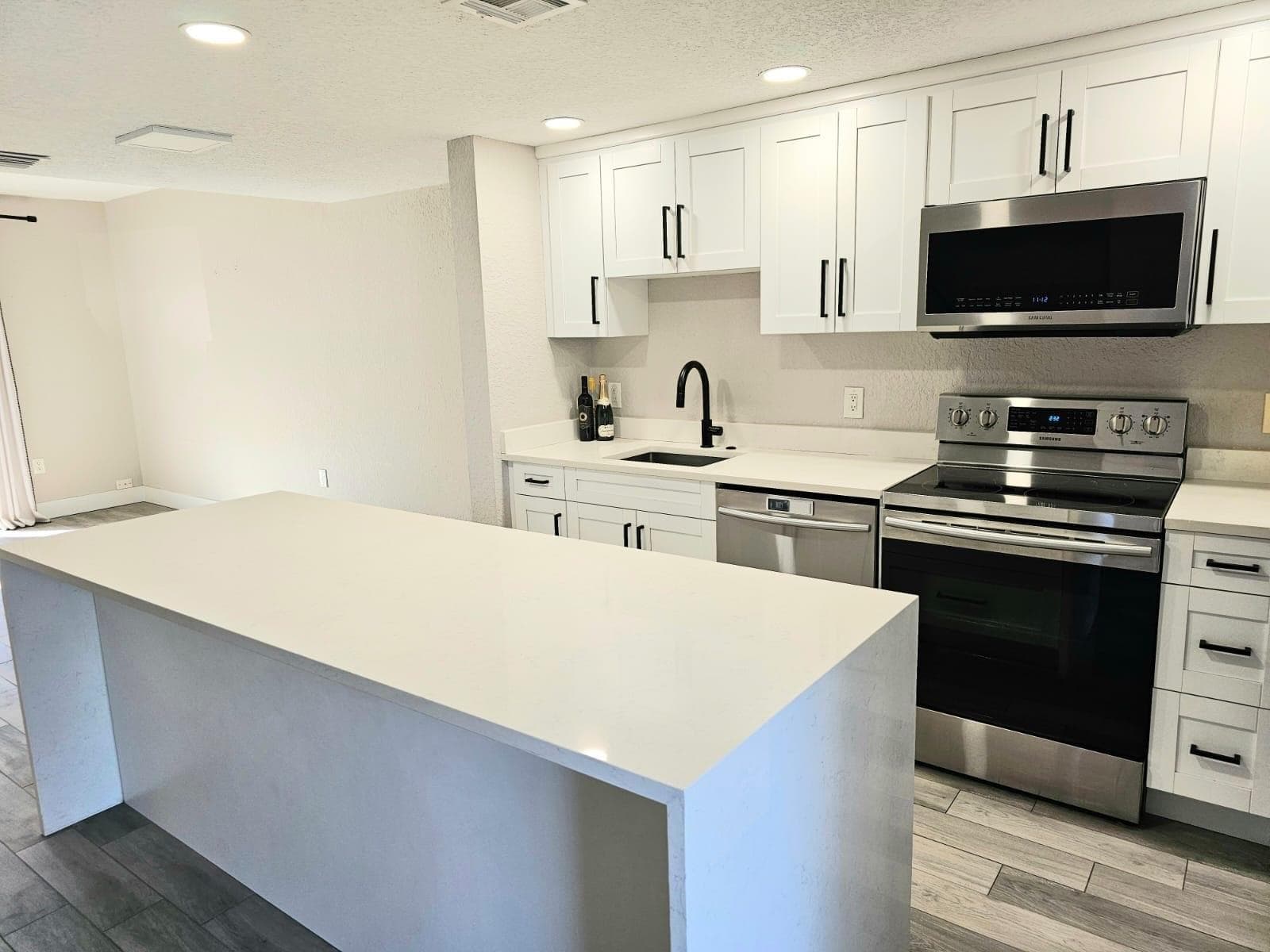 1102 E Jeffery Street, Boca Raton, FL 33487 photo 4
