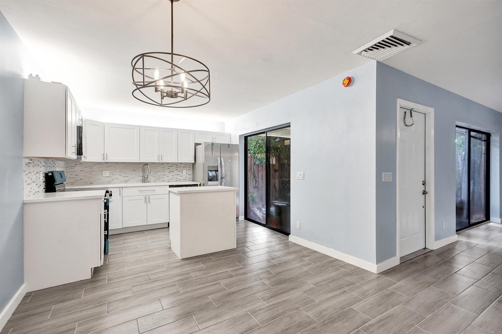 736 NW 98TH Circle, Plantation, FL 33324 photo 4