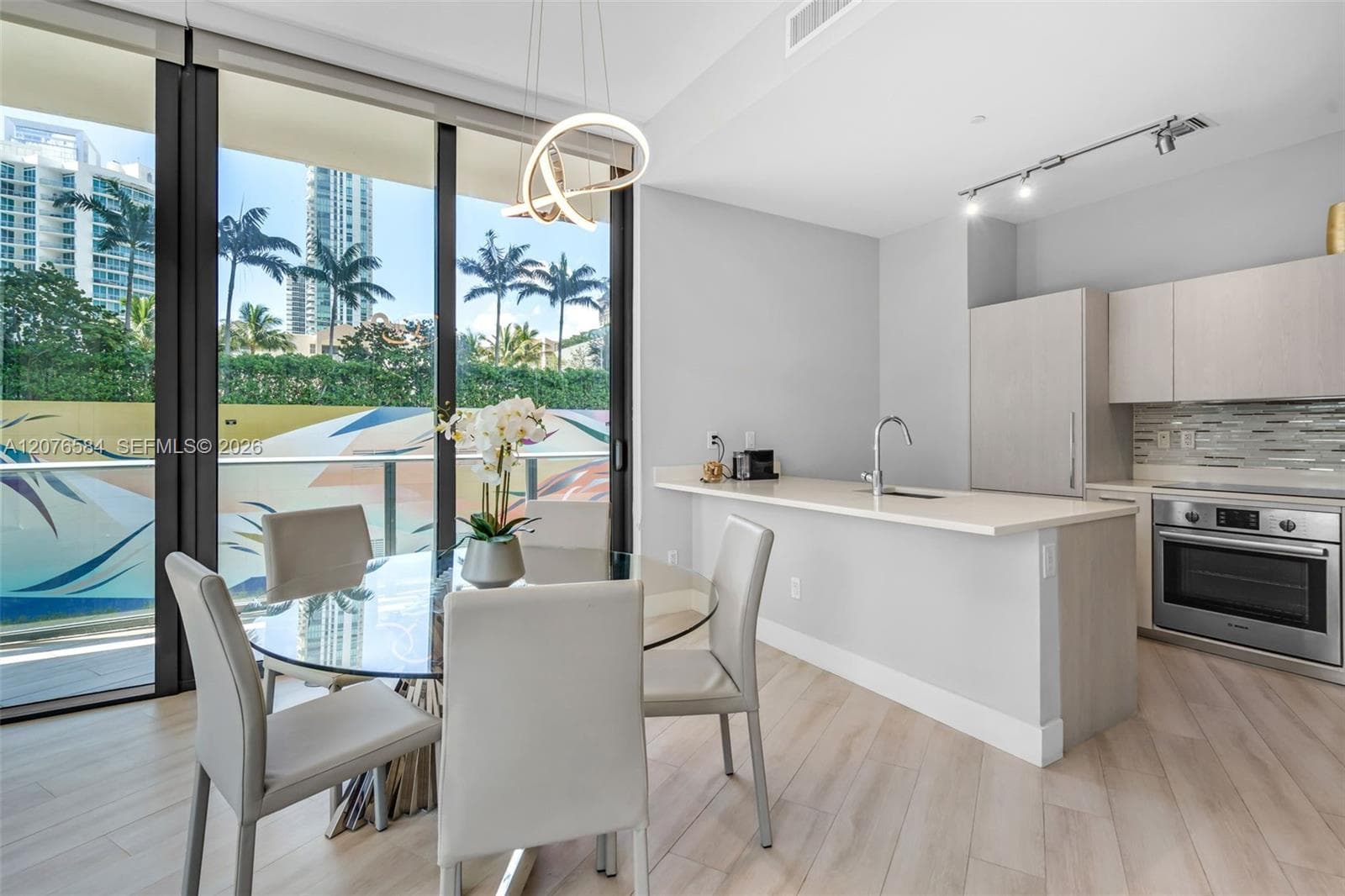 501 NE 31st St # 306, Miami, FL 33137 photo 4