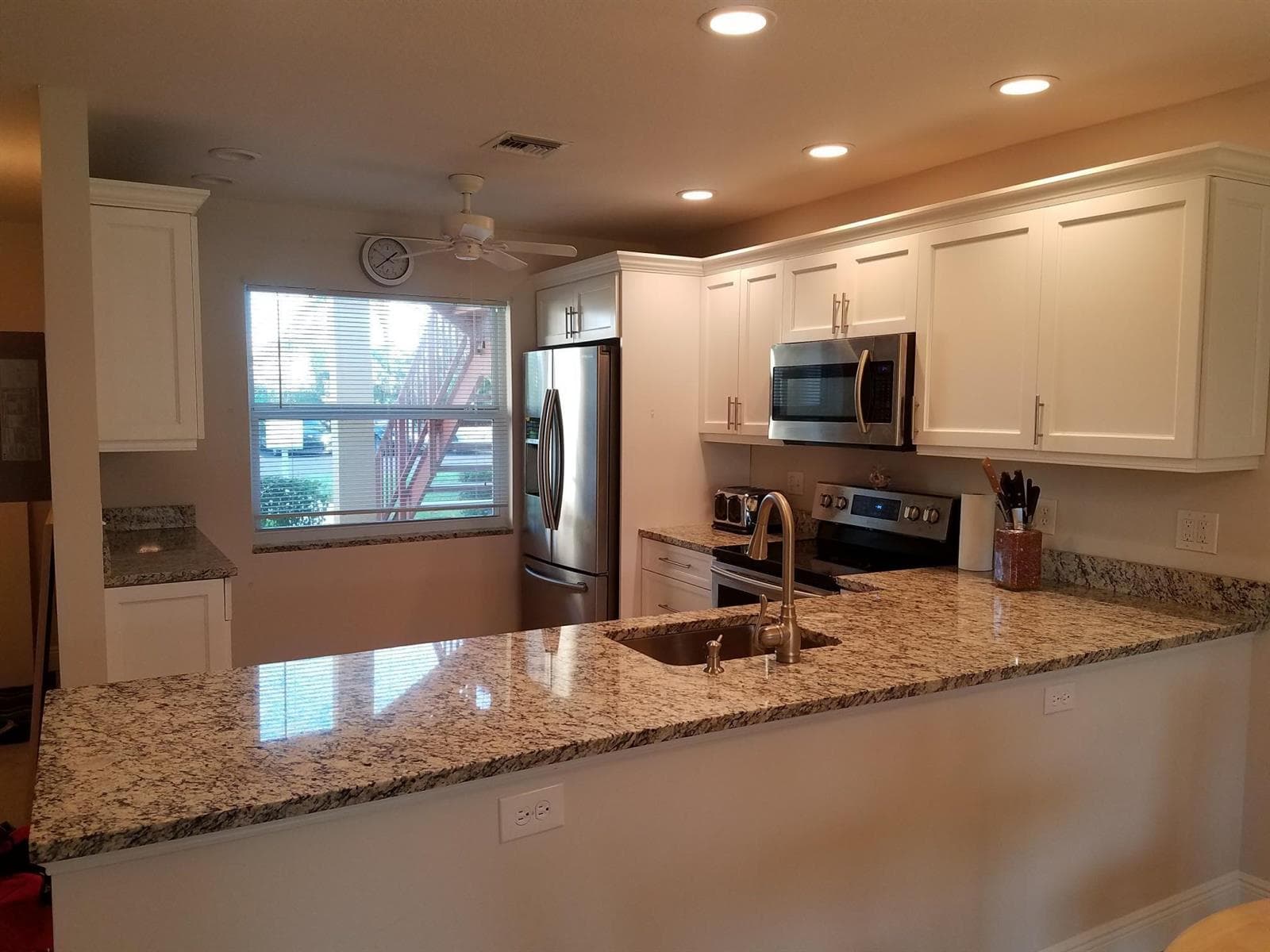 717 S US Hwy 1 # Unit 304, Jupiter, FL 33477 photo 5