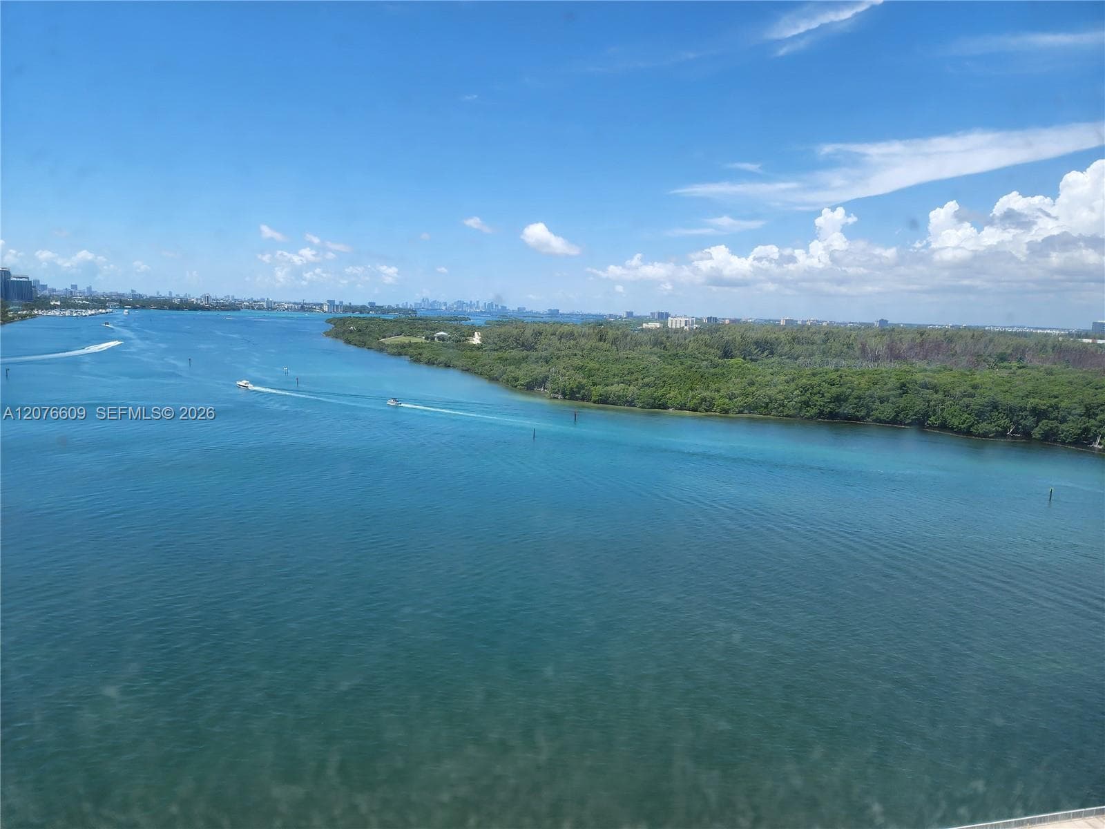 300 Bayview Dr # 1608, Sunny Isles Beach, FL 33160 photo 3