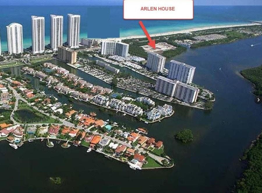 300 Bayview Dr # 1608, Sunny Isles Beach, FL 33160