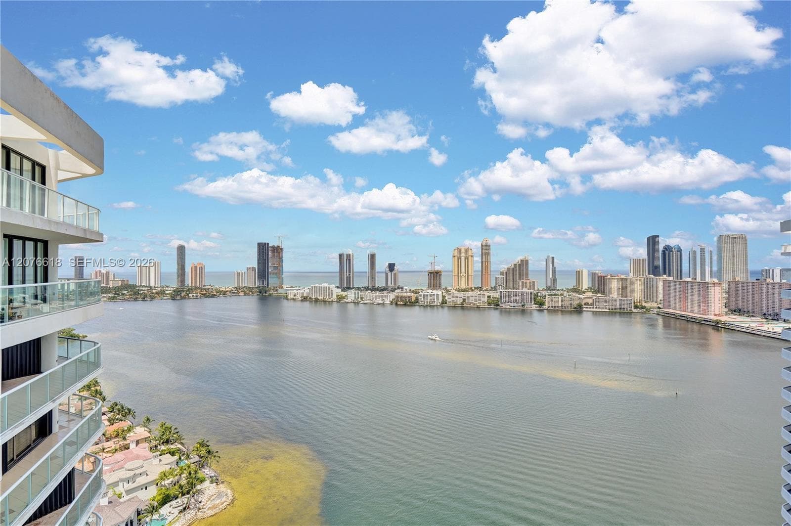 4000 Island Blvd # PH2, Aventura, FL 33160 photo 2