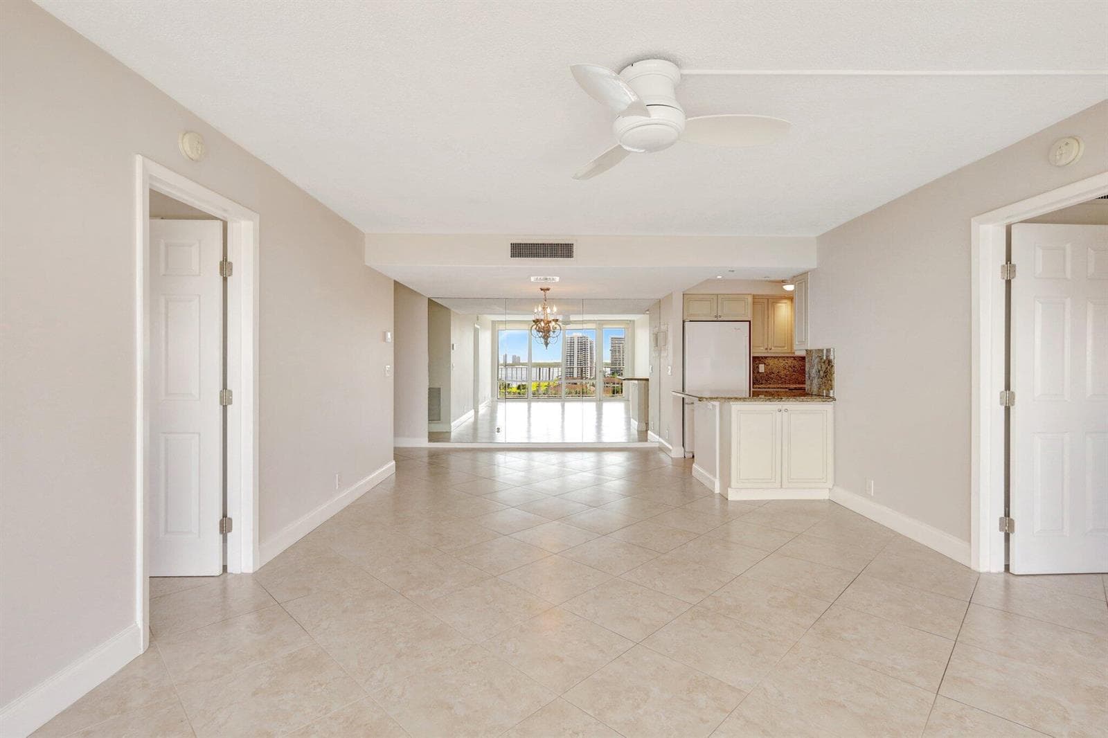 336 Golfview Road # PH09, North Palm Beach, FL 33408 photo 5