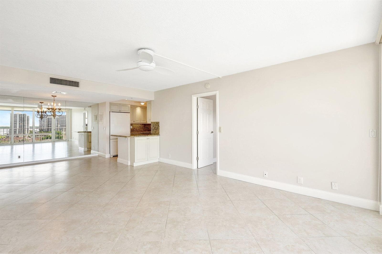 336 Golfview Road # PH09, North Palm Beach, FL 33408 photo 4