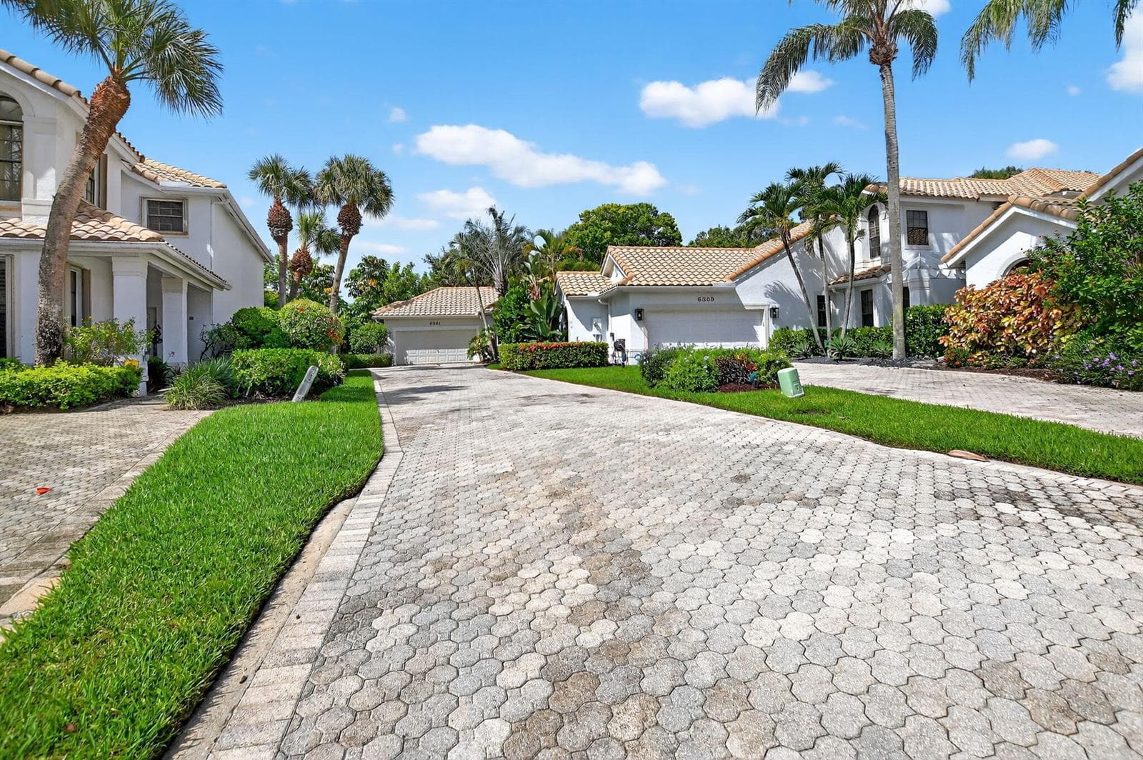 6301 NW 25th Way, Boca Raton, FL 33496 photo 2