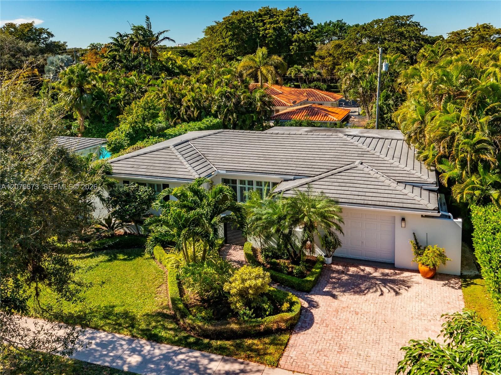 5510 San Vicente St, Coral Gables, FL 33146 photo 2